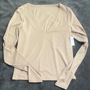 Old Navy Women's Long Sleeve V-Neck Top in Neutral Beige